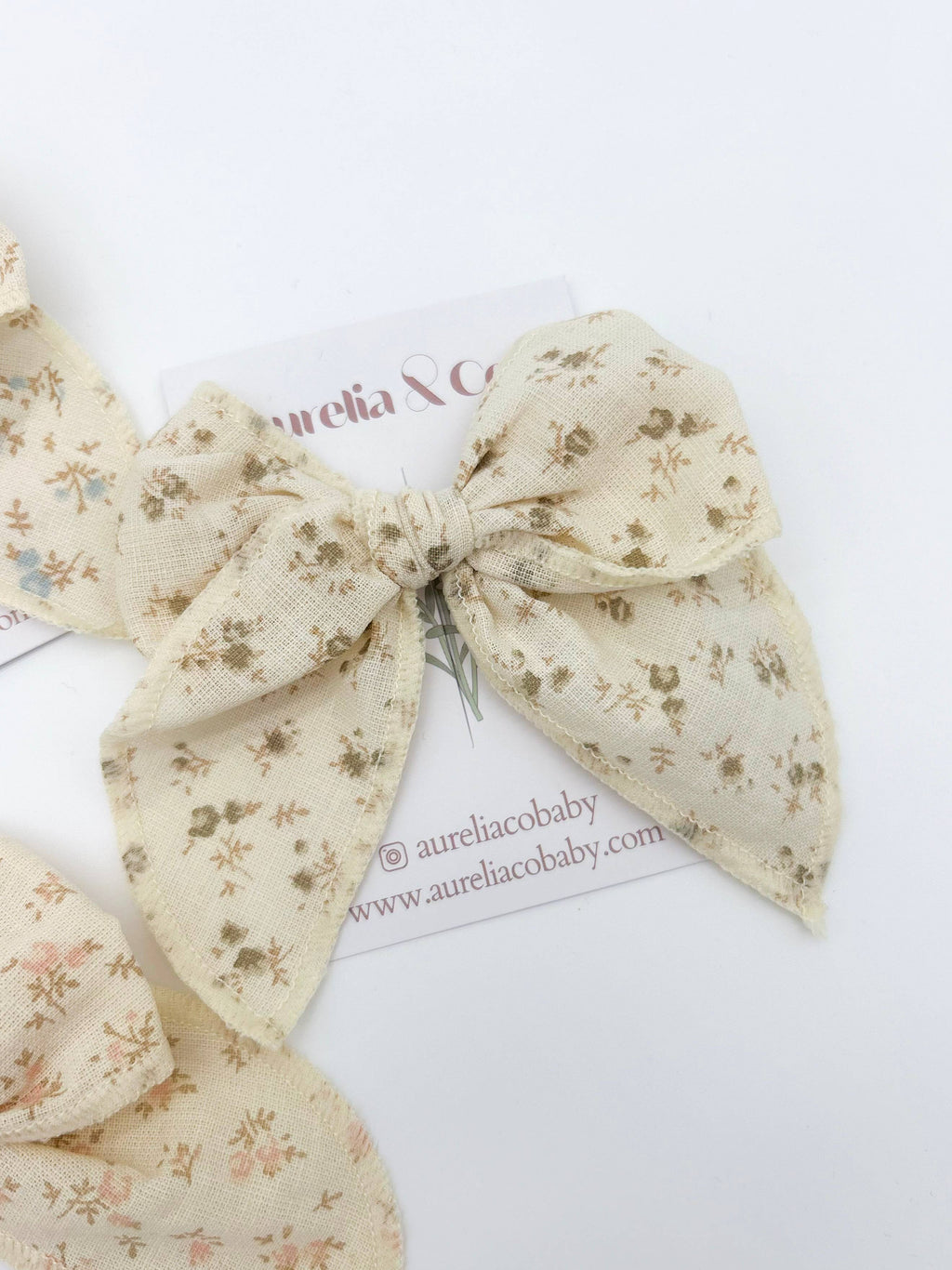 Neutral Floral Hair Bow for Kids/Toddlers